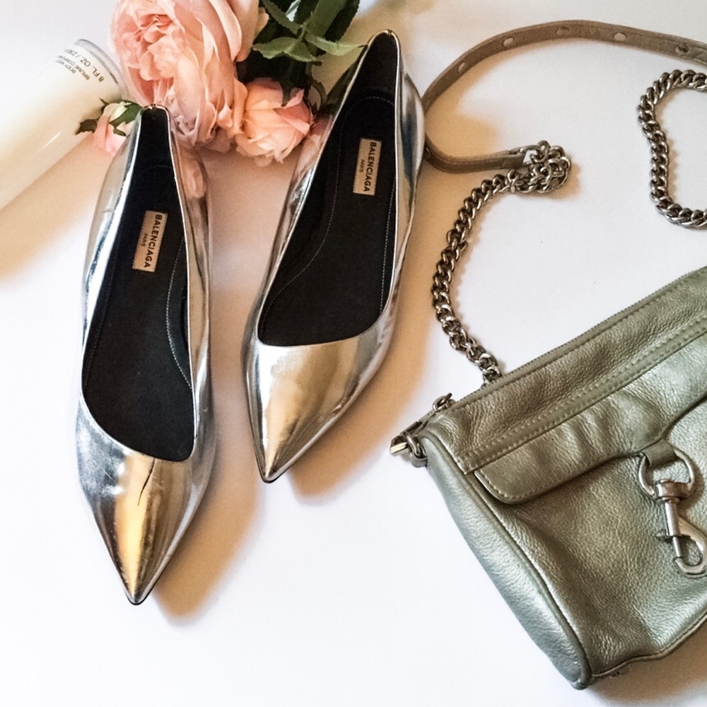 Metallic Silver Asymmetric Pointy Toe Flats